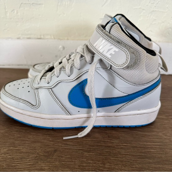 Kids Boys Nike Court Hightop Borough Grey Velcro Strap Lace up High Tops 5Y - Picture 4 of 8